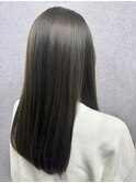 オリーブグレー