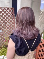 エム インターナショナル 春日部本店(EMU international)&nbsp;ラベンダーのグラデションカラー