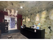 アース 赤羽店(HAIR&MAKE EARTH)の雰囲気（フロントスタッフが笑顔で受付致します♪【EARTH赤羽】）
