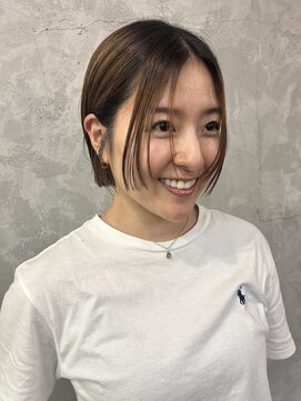 ウシワカマル ミライ(USHIWAKAMARU MIRAI) 顔周りに一癖！フェイスレイヤー