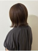 抜け感レイヤーミディ × 軽やかブラウン