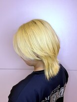 ヘアメイクアン(Hair Make Une)&nbsp;抜きっぱなしブリーチ×ブロンド×マッシュウルフで最強ヘアに♪