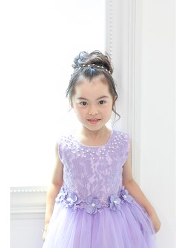 スタジオタロ(Studio talo) ふんわりお団子アップスタイル