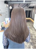 【Ayaka】レイヤーに合う明るめグレージュ