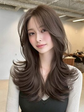 クイーン バイ ノイズ 西院(QUEEN by noism) 大人可愛い20代30代40代小顔ウルフレイヤーボブ韓国ロング