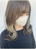 イアリングカラー
