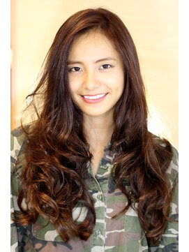 アミナ(AmiNA) ルーズナチュラルカール