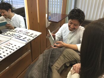 フリズーア(Friseur)の写真/口コミ評価の高さが物語る☆提案力と技術の高さ！状態を見極め、無理なご提案はしません