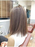 ハイライト×切りっぱなしストレート☆