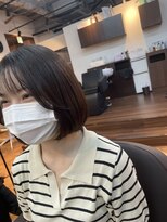 ライズ バイ レボ(RISE by REVO)&nbsp;ペールベージュセクションカラーグラデーションカラー外ハネボブ