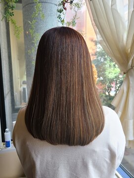 フェイバー 赤坂店(FAVOR) ナチュラルハイライト