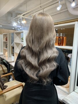 ラピス 横浜(Lapis) グレージュカラー