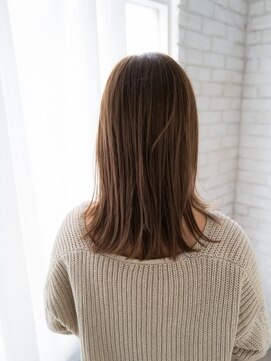 チャチャブラン(cha-cha Blanc) 外ハネレイヤー