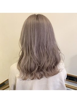 ボアップ(boappu) #ハイトーン#ミルクティーカラー#ブリーチ#ケアブリーチ