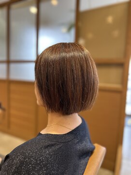 ヘアーオアシス ビオトープサン(Hair Oasis biotope SUN) 育てるハイライトボブ