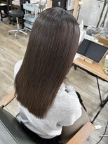 ピフデザイン(pifdesign) 透明感のあるカラー