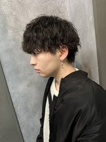 グラフィーサッポロ(Graphy sapporo)&nbsp;10代　20代　メンズヘア　波巻き　ツイスパ　マッシュウルフ