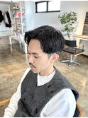 短めセンターパートビジネスヘア刈り上げないセンターパート