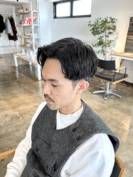 ザ オーダー(THE ORDER) 短めセンターパートビジネスヘア刈り上げないセンターパート