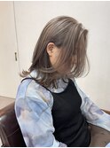 アッシュ