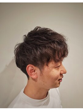 オムヘアーバイグルーマーズ(HOMME HAIR by GROOMER/S) メンズニュアンスパーマ HOMMEHAIR2nd江ヶ崎