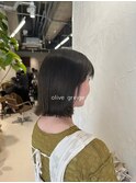 ワンカラーで作るオリーブ グレージュ