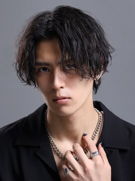 コンフィデンス 新宿3rd(confidence) メンズ波巻きスパイラルパーマロングマッシュパーマ韓国コンマ