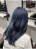 ブルー