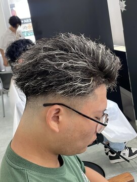 ネクストゼロ(NEXT zerO) かきあげアップバング