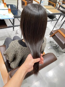 フォルテ 島田店 オリーブベージュ　ツヤ髪　　髪質改善