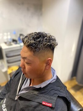 バーバーブロス(BAR BER bro's) 極道パーマ