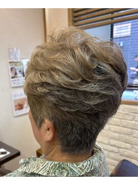 ヘアー グリーン(hair green) グレイヘア/グレイカール