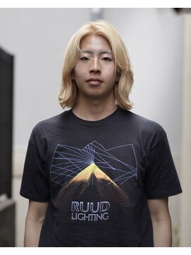 サップ 吹田店(Sup) メンズボブ/抜きっぱなしブリーチ／ミディアム