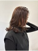 前髪なしミディアムレイヤー