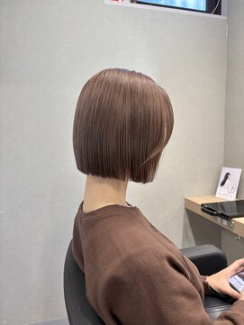 ミルクティーベージュ