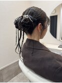お呼ばれヘアセットタイトツイン