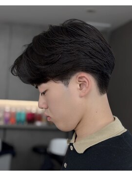 シエル バイ ケンジ 登戸 生田(CIEL by KENJE) 朝5分で決まるセンターパート×ニュアンスパーマ