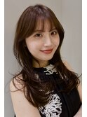 大人上品くびれミディアムレイヤーカット大人かわいい表参道青山