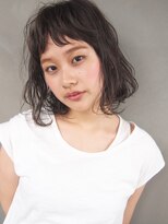 コス(kos) 『nanuk*UEKI』大人カジュアルなクセ感パーマ*ダークアッシュ