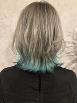 ヘアー リラクゼーション ドロップ 大森店(Hair relaxation drop)&nbsp;【ケアブリーチ】シルバーグレー＆エメラルドグリーン/裾カラー