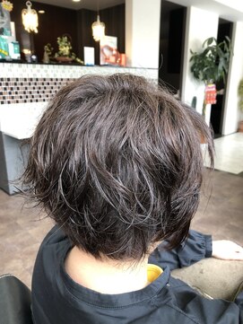 サロンドジュネ(salon de JUNE) 無造作カール☆マッシュショート