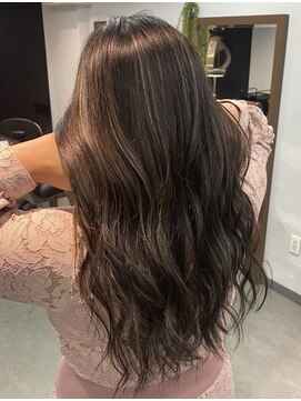 ノラ ウメダ(NORA UMEDA) 【NORA UMEDA 高木】3Dコントラストハイライトカラーグレージュ