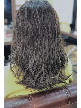 エストヘアー 川口店(est hair) ベージュ系カラー　ハイライト