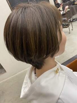 ユッカ エルア 武庫之荘南口(YUCCA elua) 【elua snap】ワンカールショートボブ◎