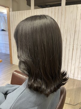 アンプリュス リアン(1+ Unplus lien) ブルーブラック/くびれ巻きヘア