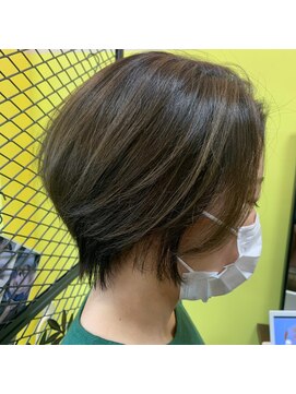 アングル(angle) [angle/西新駅]コントラスト立体感カラーショート