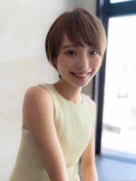 ケアリー 成増(Carelly) ☆外ハネボブアッシュブラウンネオウルフツイストパーマ