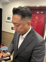 銀座マツナガ 神田店 メンズバーバースタイルハードパート七三ベリーショート短髪
