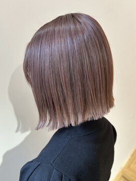 レリコ ニド(Relico-nid) 髪質改善10代20ベージュピンク切りっぱなしボブ