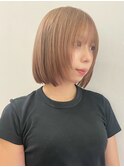 ミルクティーアッシュグレージュレイヤーボブショートウルフボブ